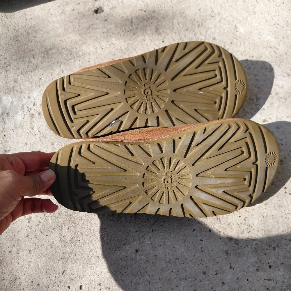 Ugg Tasman Slippers - Picture 3 of 5